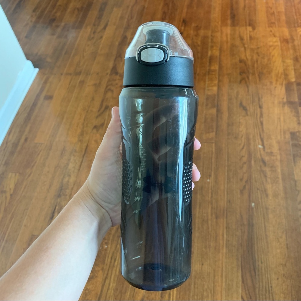 Black under armour water bottle